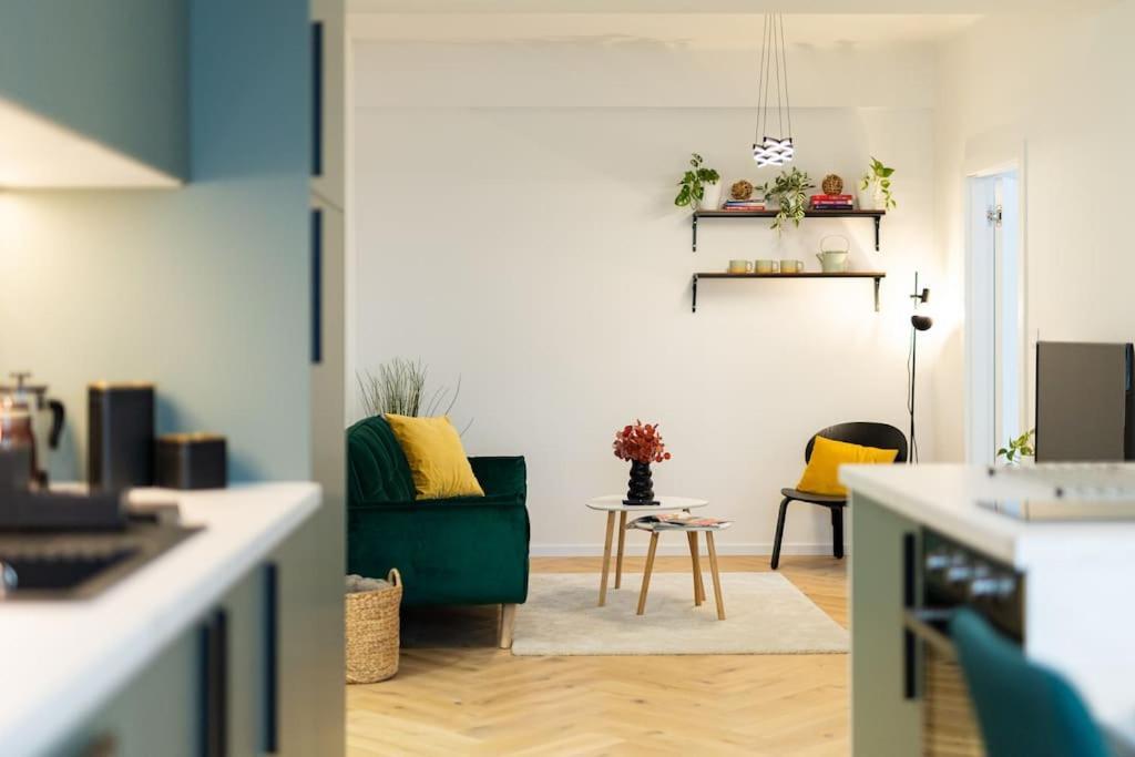 Bnb Slovakia Vazovova Oasis Retreat In Apartmán Bratislava